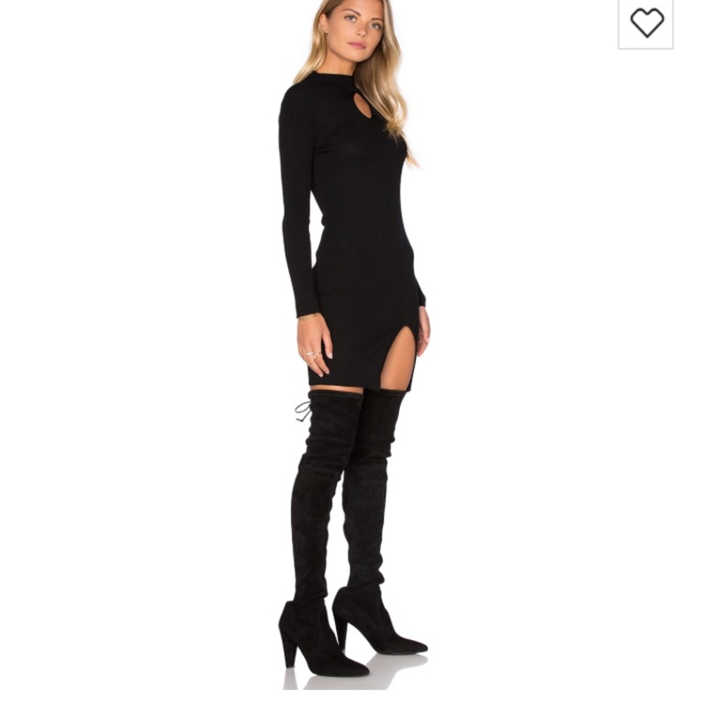 J.O.A. Long sleeve front Key hole dress in Black